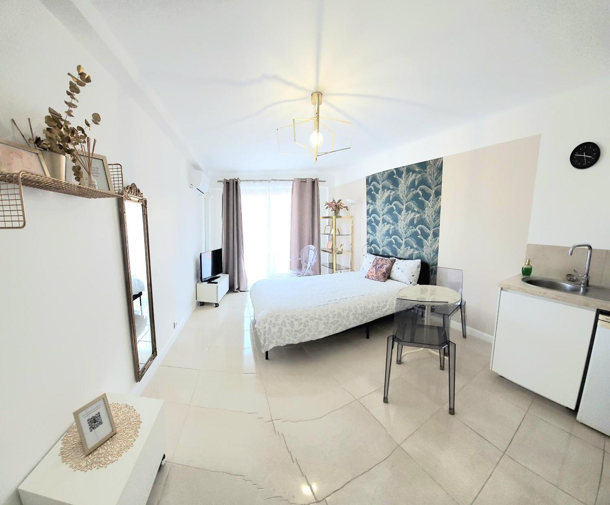 Carnot 1 Apartamento *
